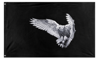 A mockup of the custom flag 'Harfang flag' on a white background
