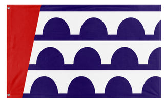 A mockup of the custom flag 'Des Moines Flag' on a white background